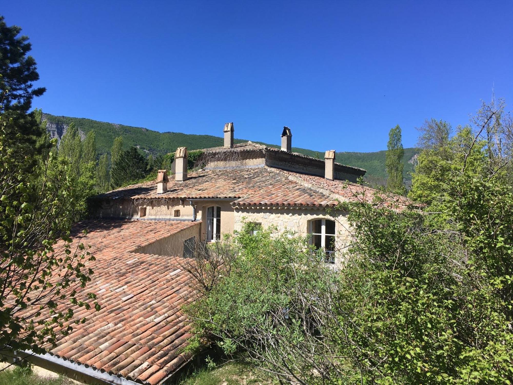 Le Moulin De La Viorne, Gite Avec Piscine Au Coeur De La Nature En Haute-Provence Les Omergues Ngoại thất bức ảnh