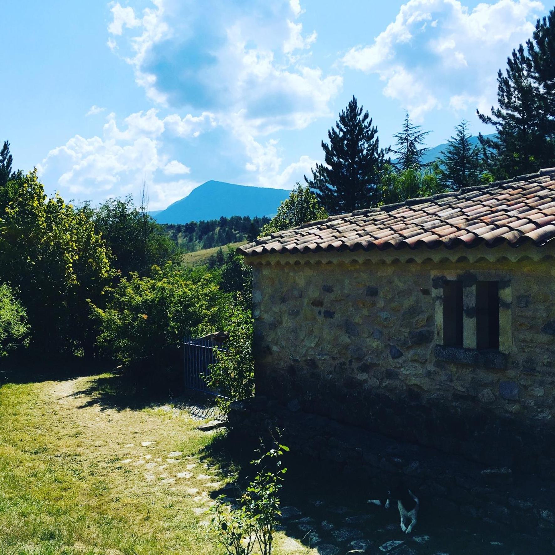 Le Moulin De La Viorne, Gite Avec Piscine Au Coeur De La Nature En Haute-Provence Les Omergues Ngoại thất bức ảnh